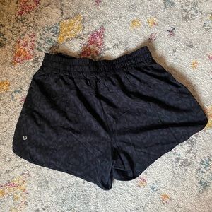 LULULEMON 5” TRACK THAT SHORT